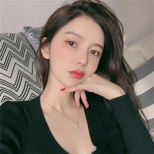 骚麦小苮儿班主任妈妈歌曲
